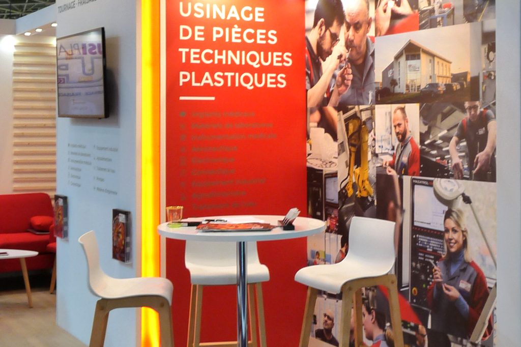 Espace convivial au coeur du stand