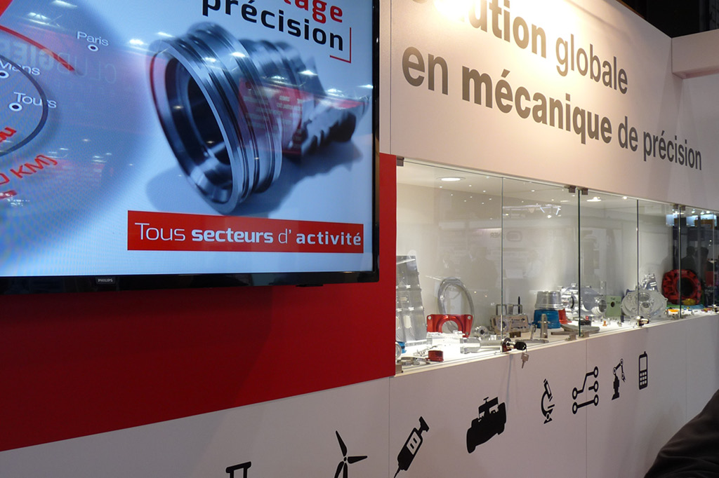 UN STAND EN MENUISERIE TRADITIONNELLE POUR OUEST DÉCOLLETAGE AU MIDEST À LYON