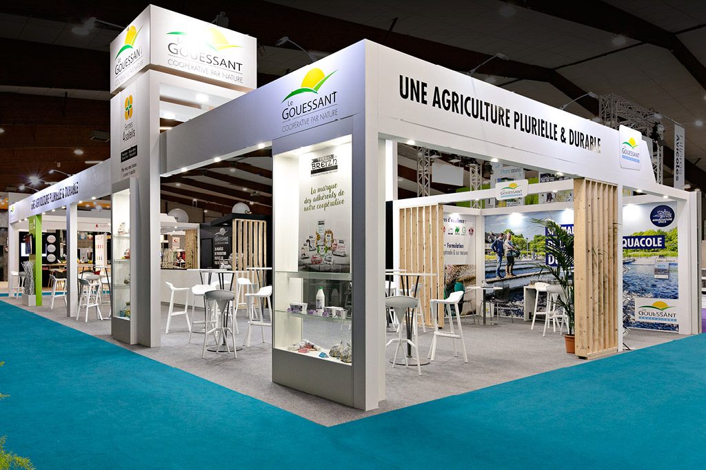 Stand sur-mesure entièrement menuisé